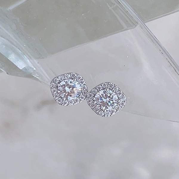 Mini Halo Square studs - AE10544