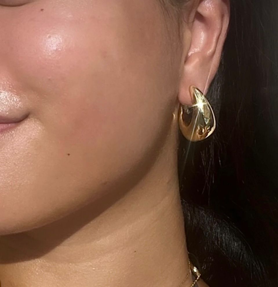 Thin to thick Hoop - AE13897