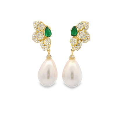 Half Flower Pearl Earring - KE191030