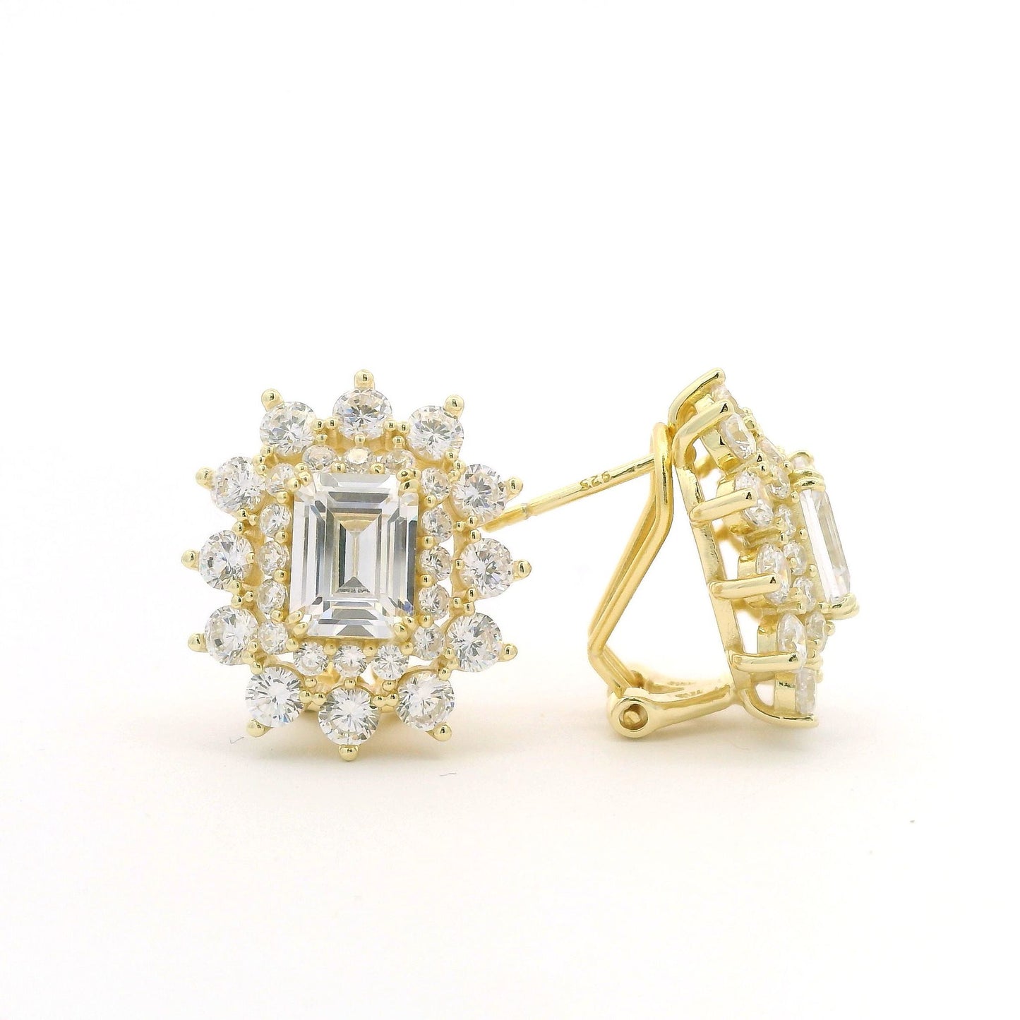 Elegant Emerald Cut Earring - KE102195