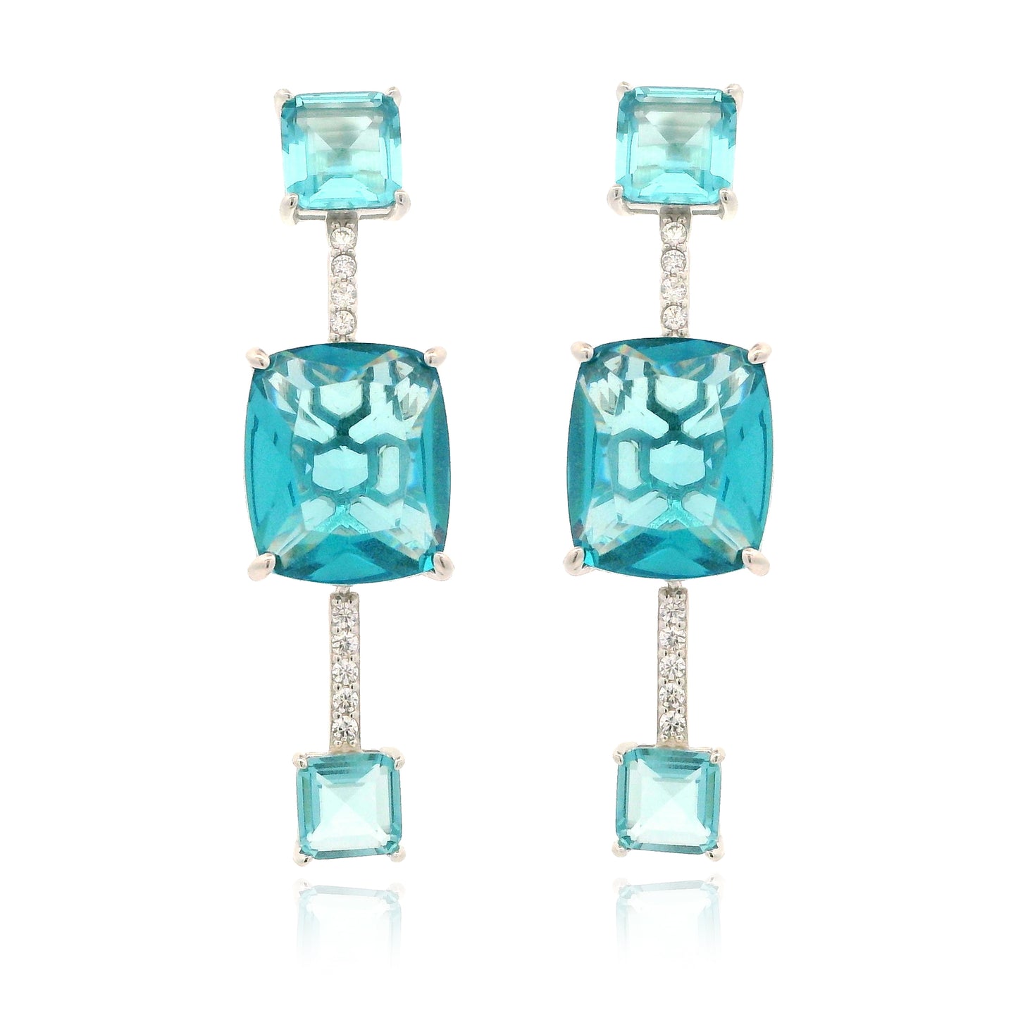 Elegant 3 stone Earring - KE192015