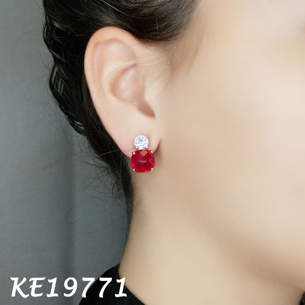 Medium Classic Double Stones CZ Earring – KE19771