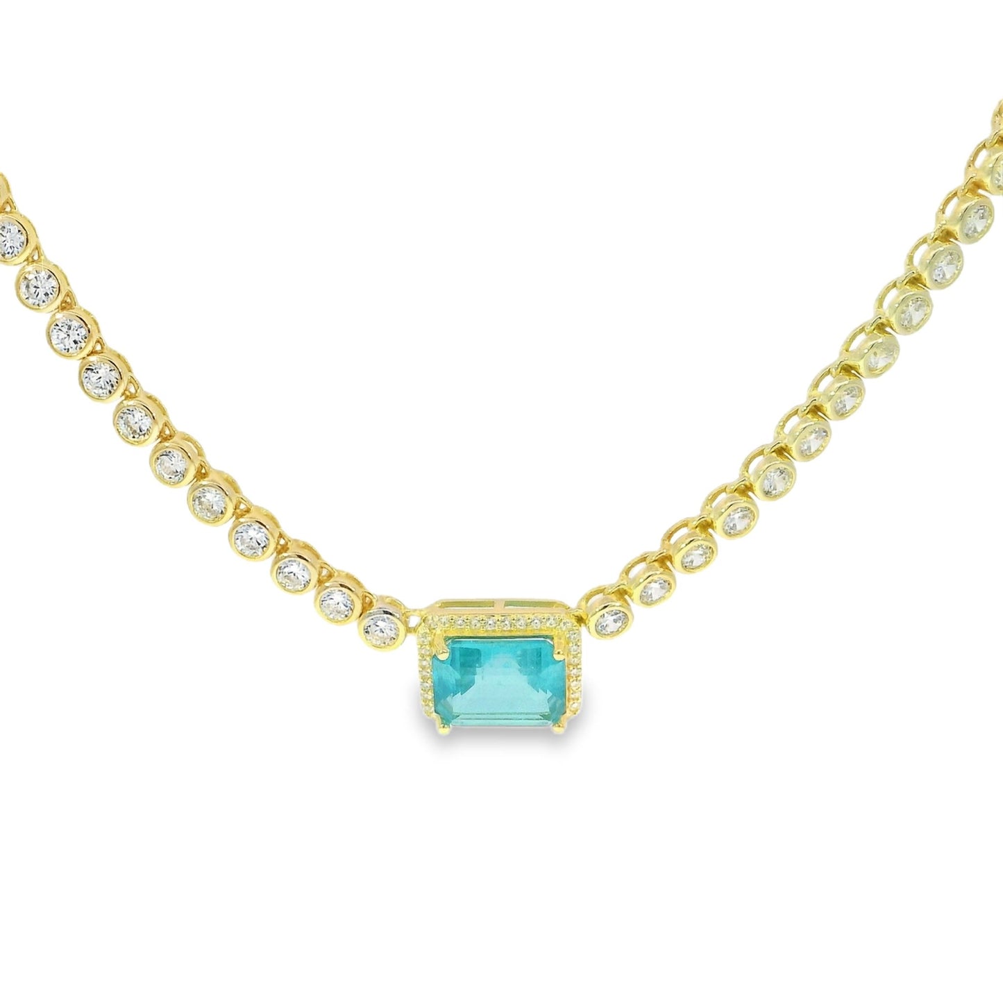 Halo Emerald Middle Elegant Bezel Tennis Necklace - KN22330