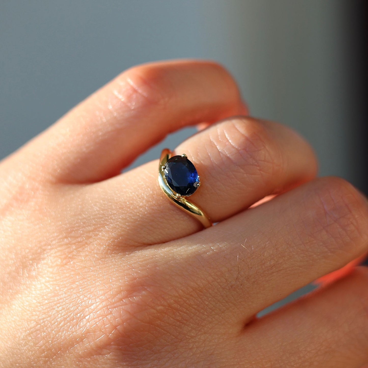 Oval Modern Ring - KR661015